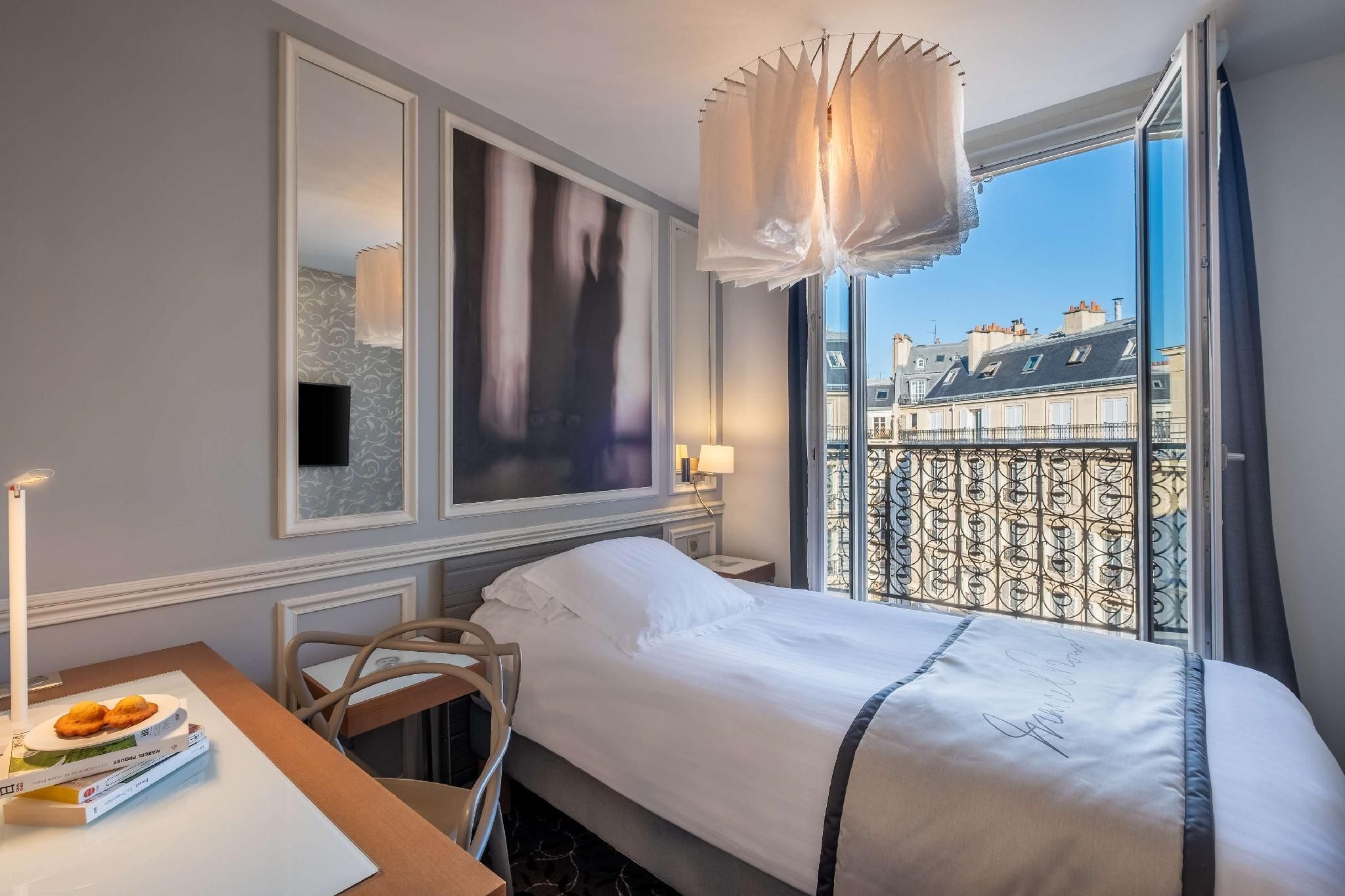 1 Single Bed, Nonsmoking, Superior Room