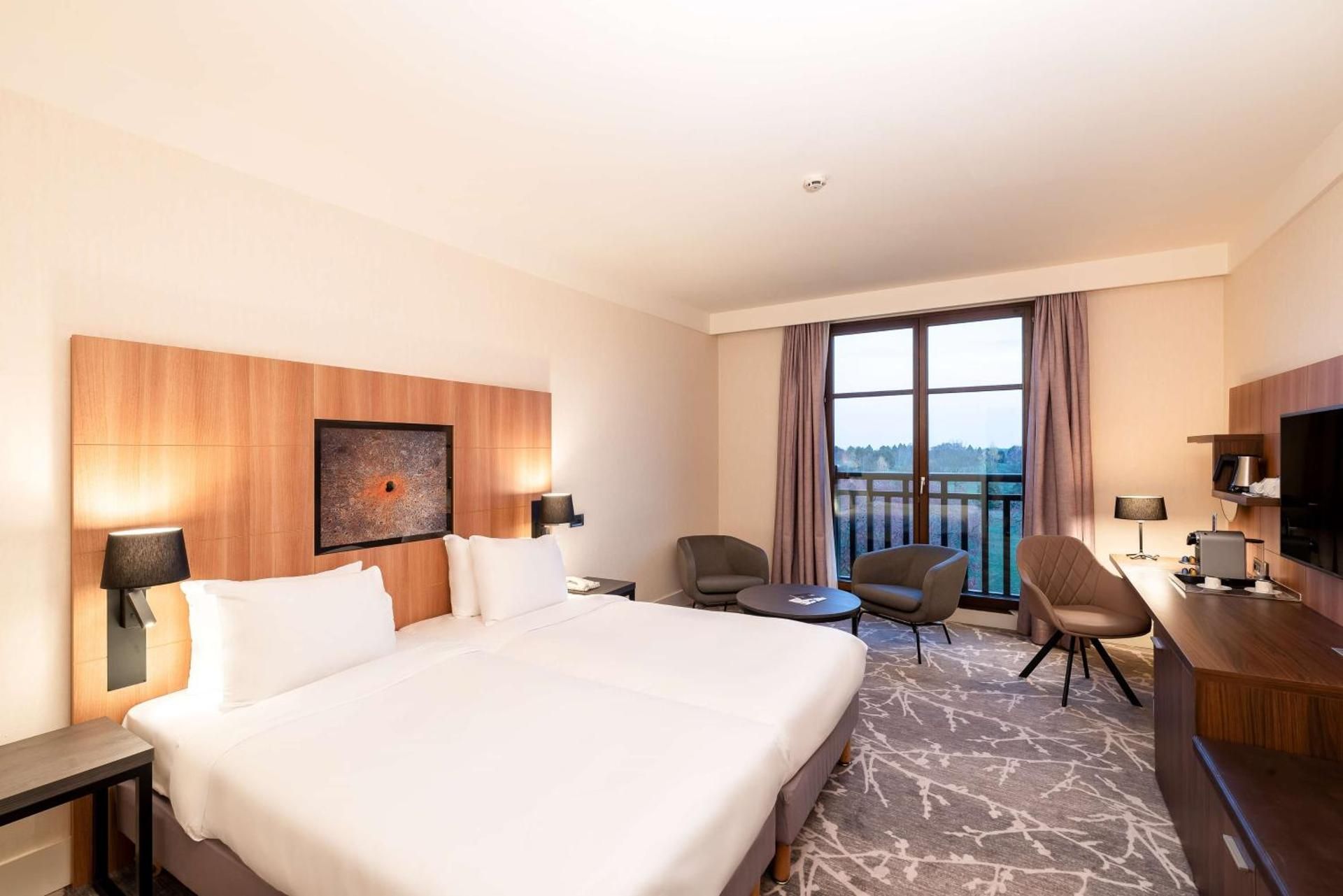 Standard Queen Room - Accessible