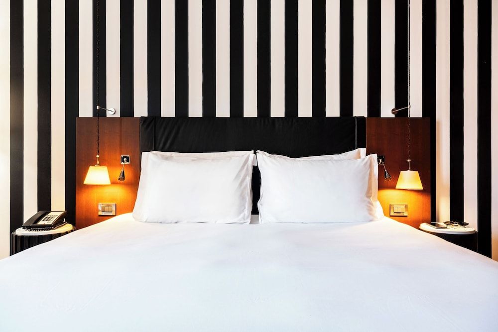 Grand Hôtel Champs-Elysées Superior Room 5