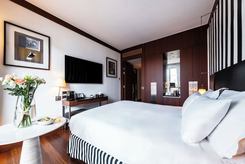 undefined Grand Hôtel Champs-Elysées 10