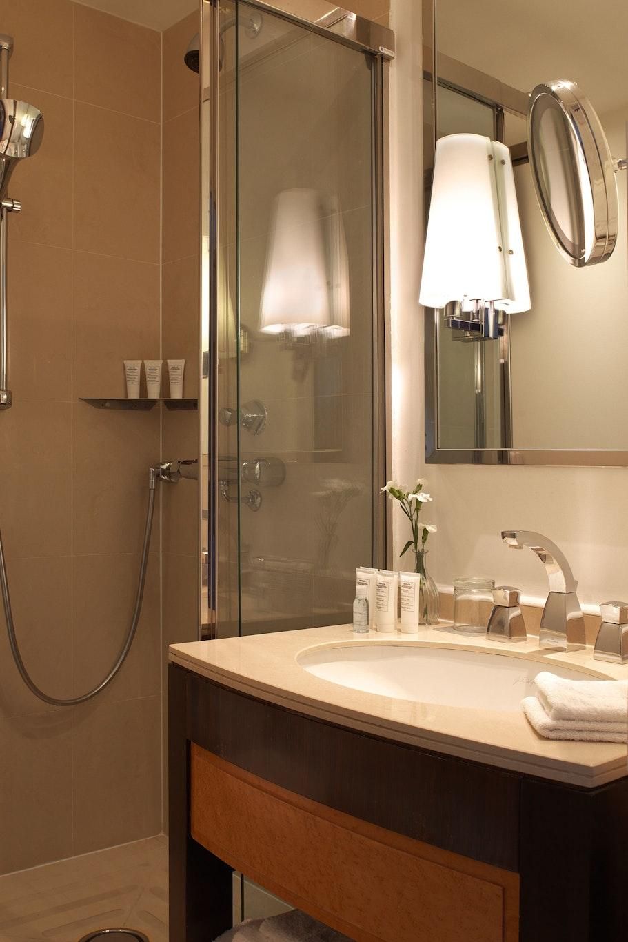 undefined Renaissance Paris Vendome Hotel 7