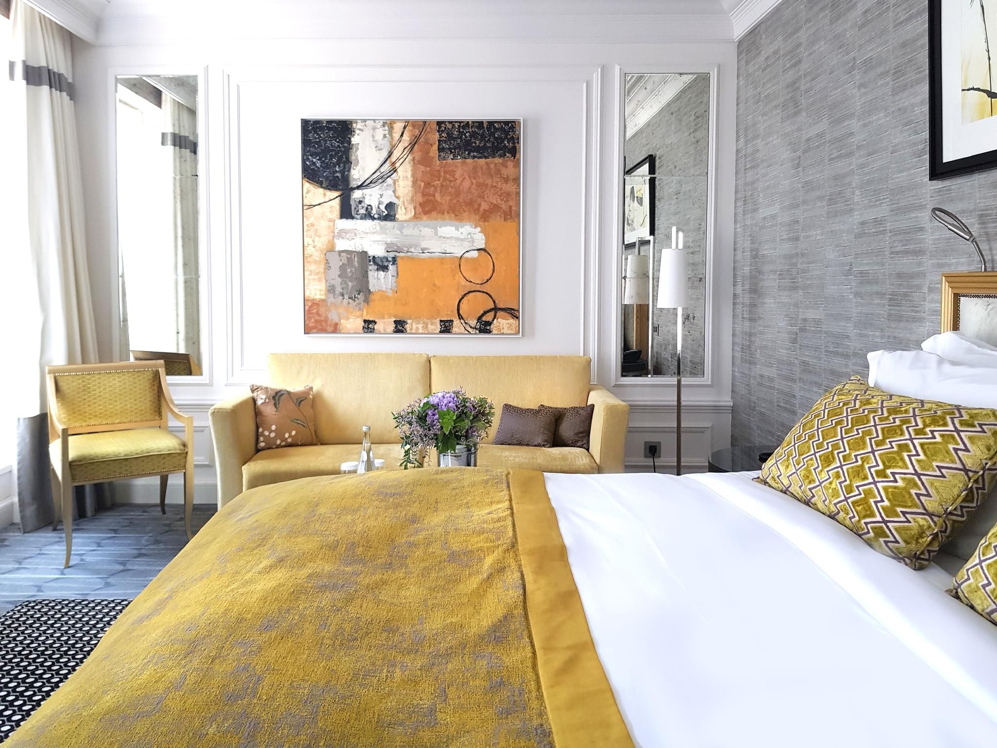 Junior Suite with Garden View