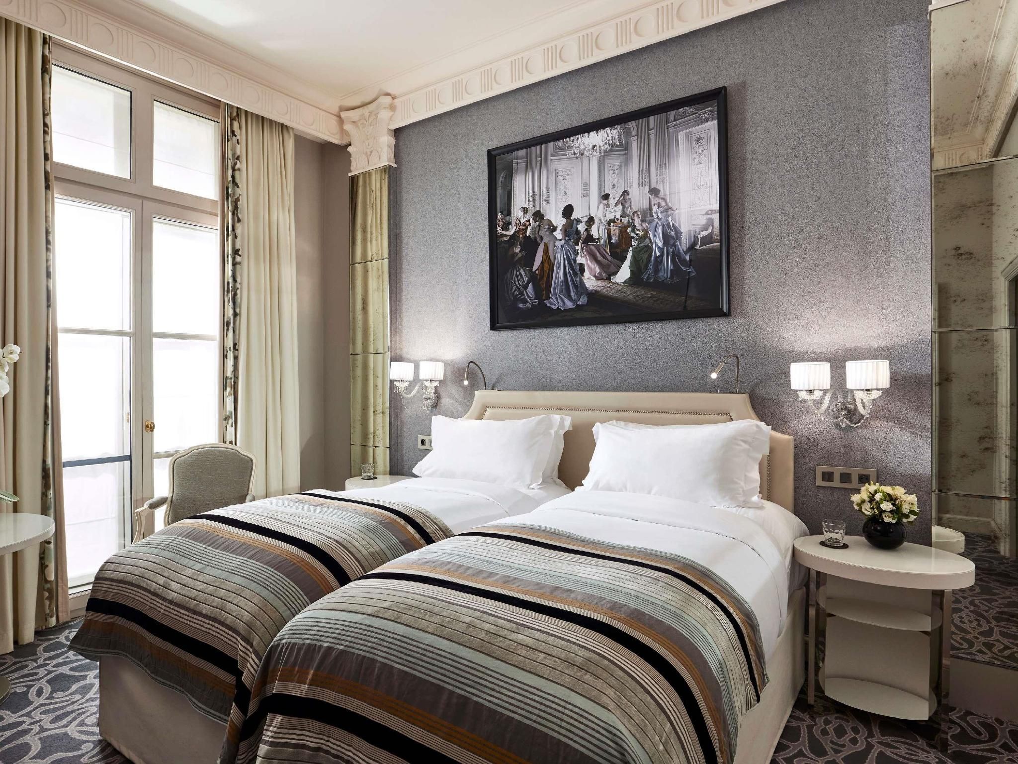 Luxury Room
