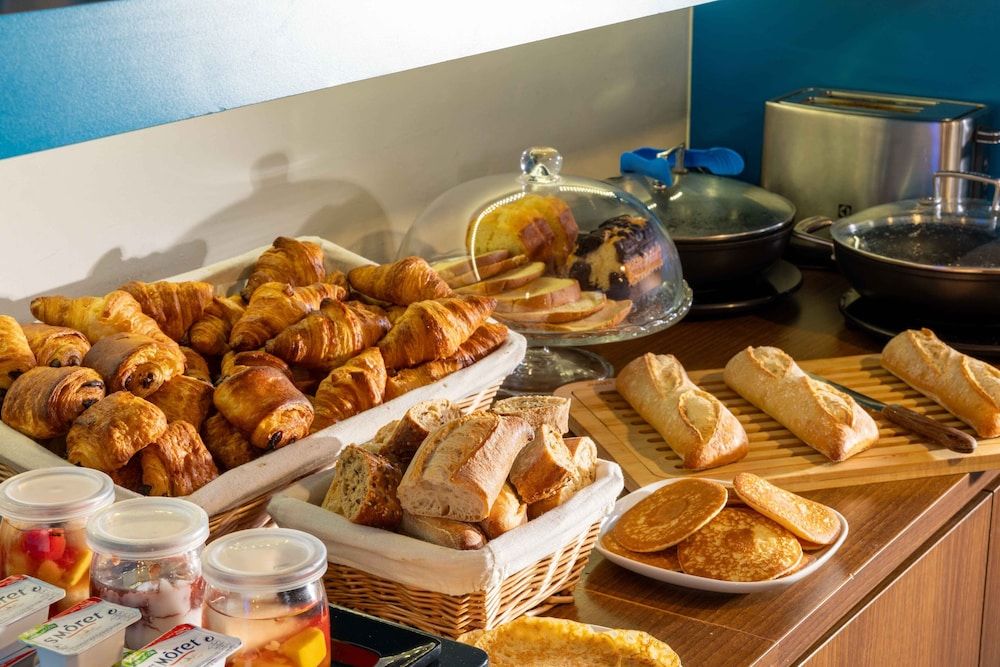 undefined Hotel Sophie Germain 8