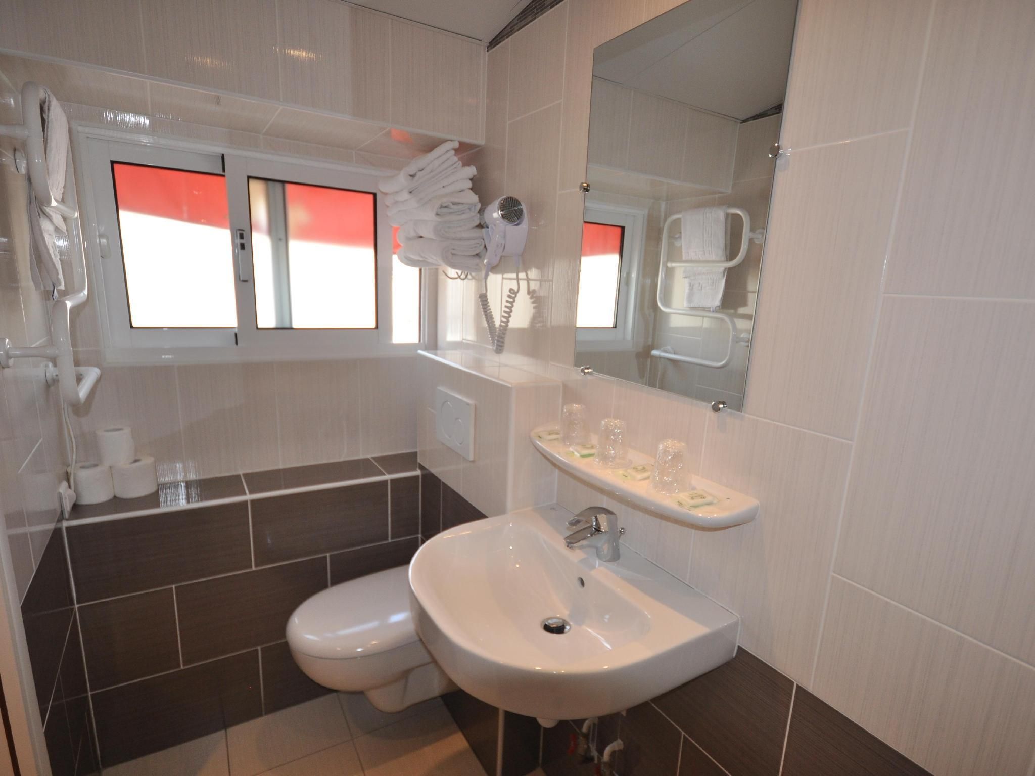 undefined Hotel Saint Georges Lafayette 5