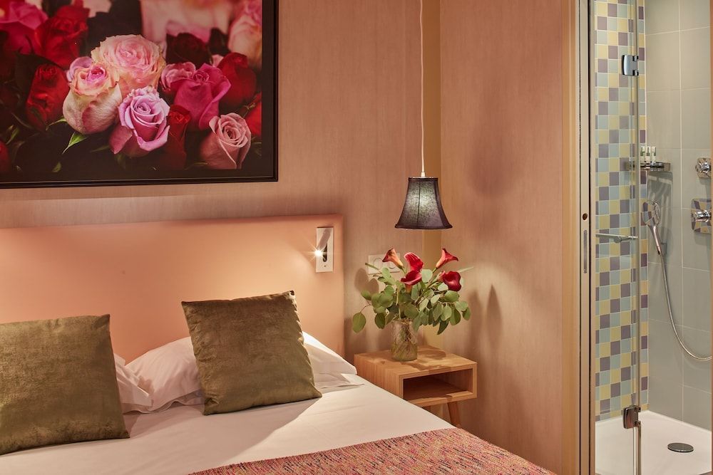 undefined Hotel Atmospheres 4