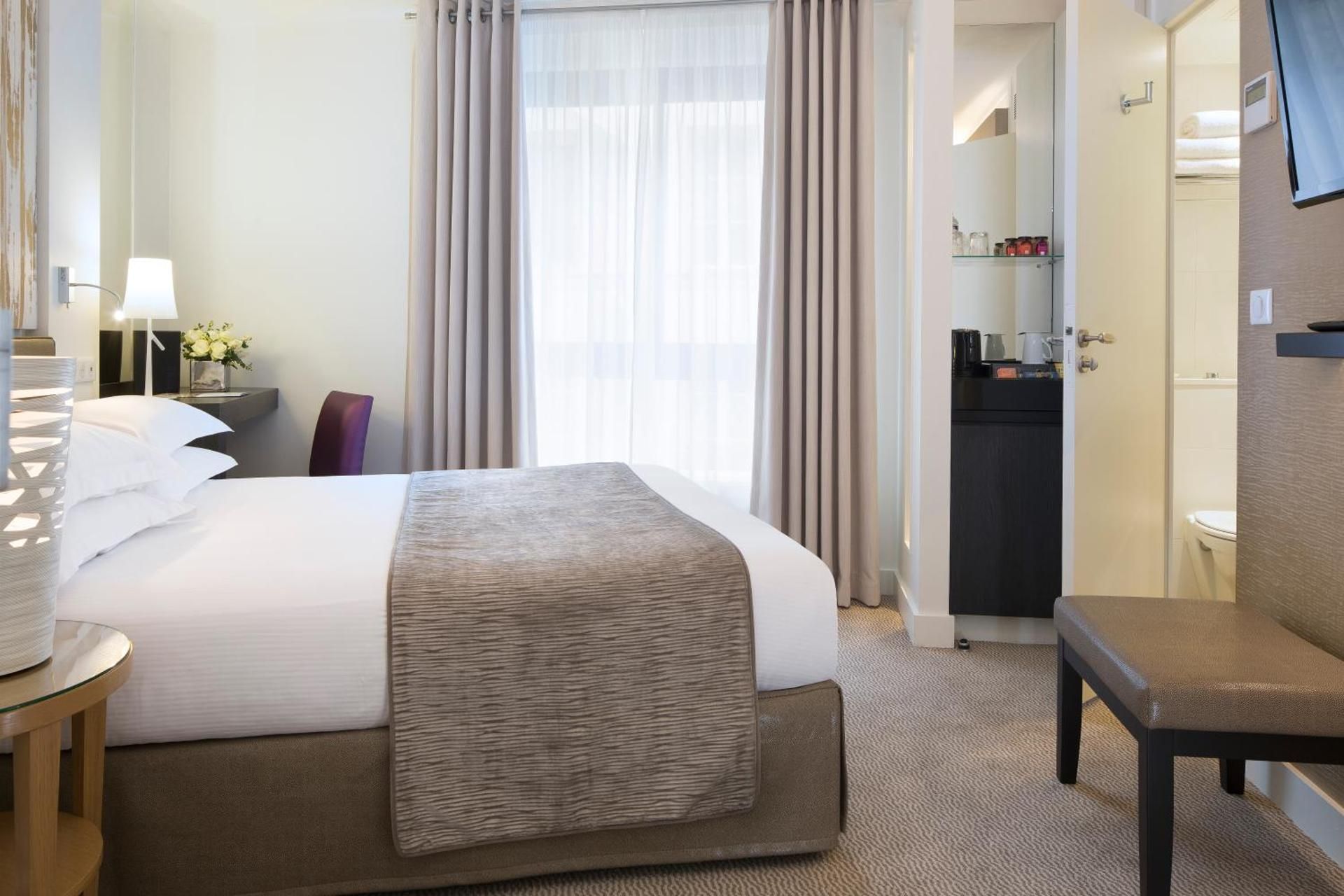 undefined Hôtel Garden Elysées 10