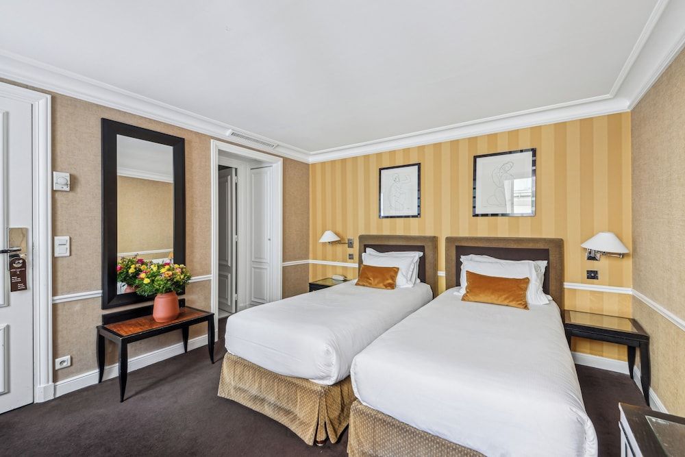 undefined Hotel Victoires Opera