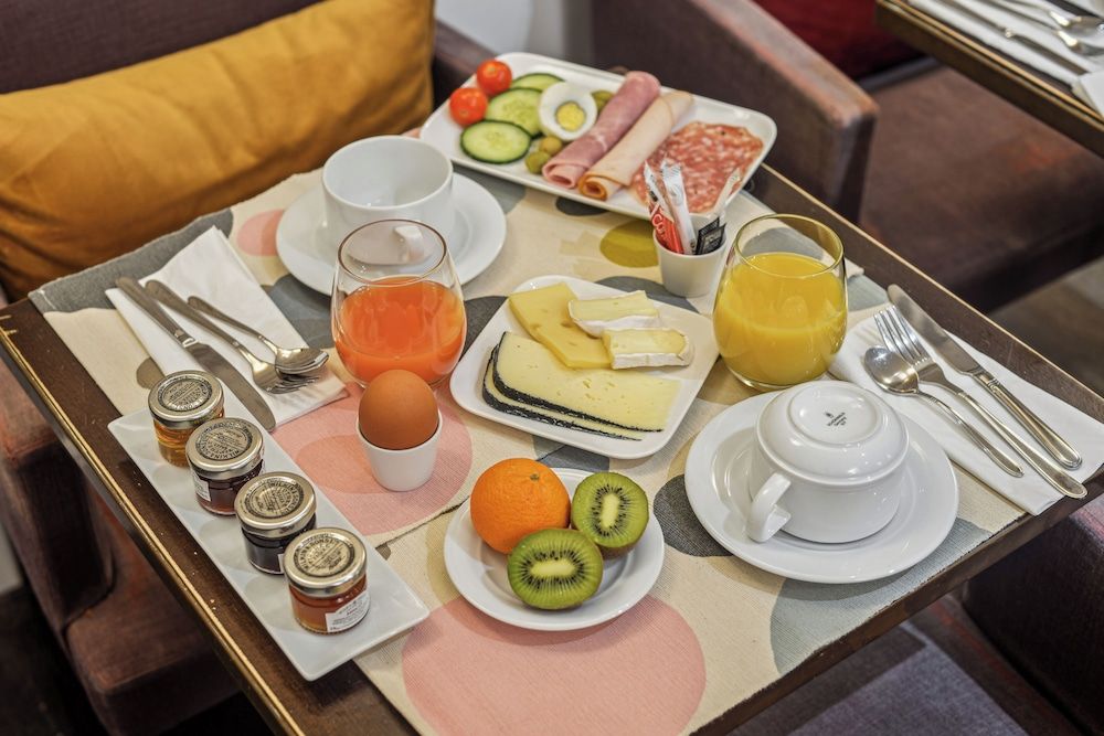 undefined Hotel Victoires Opera 8