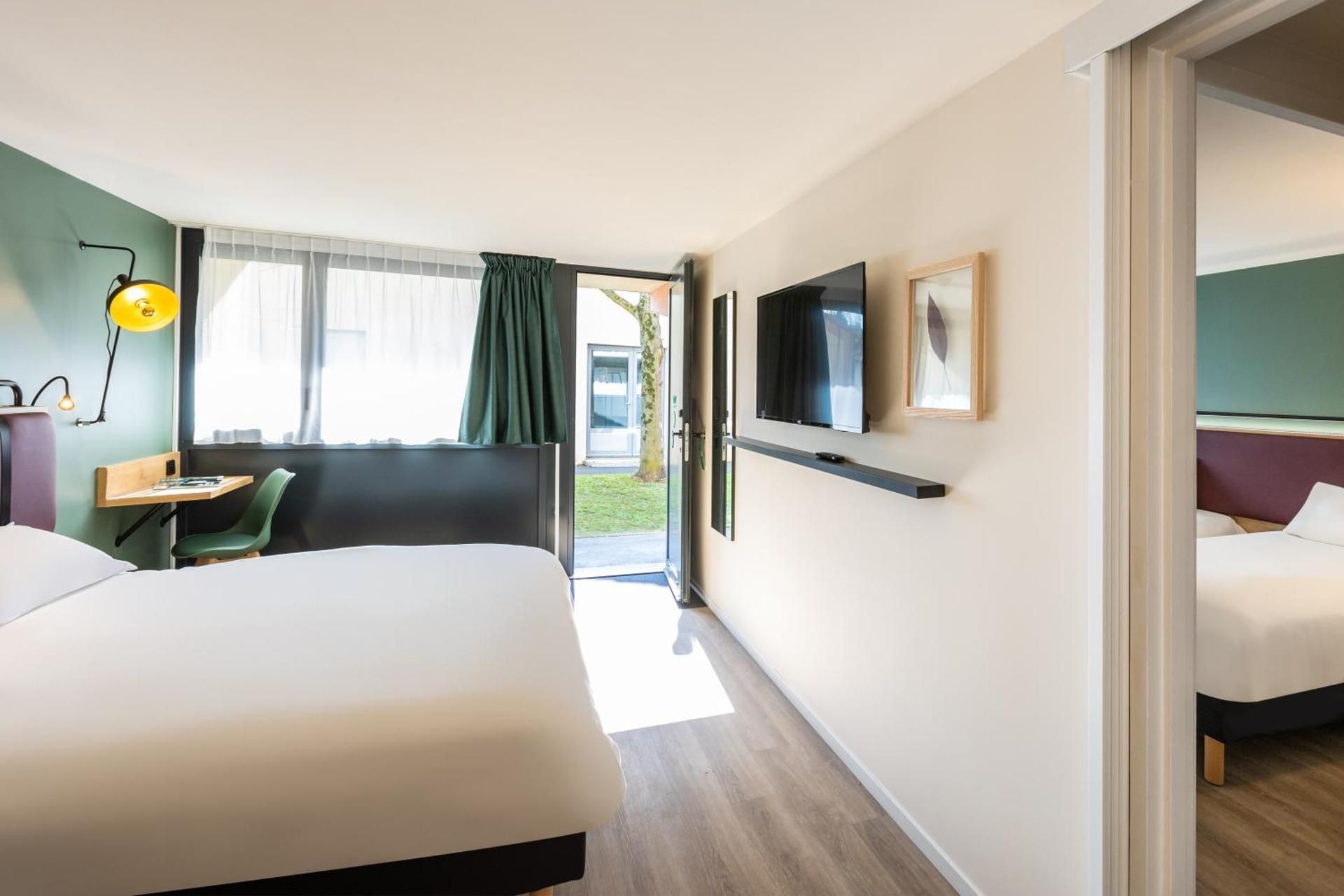 Campanile La Rochelle Nord Puilboreau Hotel Twin Room