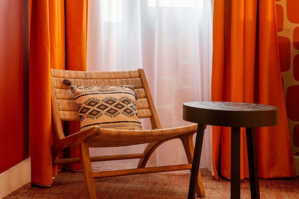 Aiden by Best Western Paris Roissy CDG Comfort Room, 2 Twin Beds, Non Smoking 6