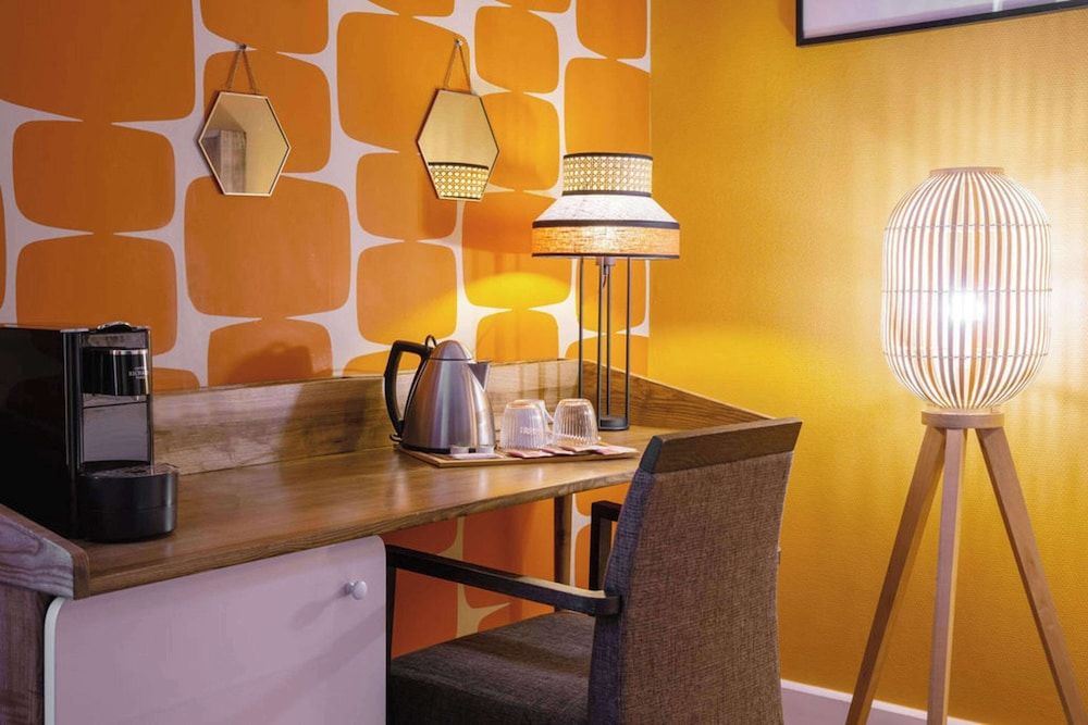 Aiden by Best Western Paris Roissy CDG Comfort Room, 2 Twin Beds, Non Smoking 5