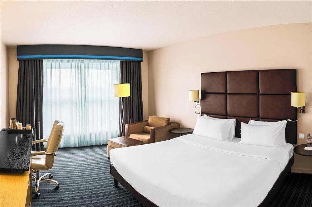 Van der Valk Hotel Paris CDG Airport Standard Double Room 3