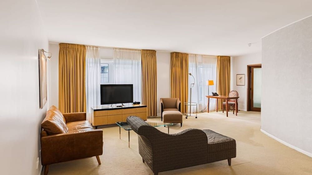 undefined Van der Valk Hotel Paris CDG Airport 3