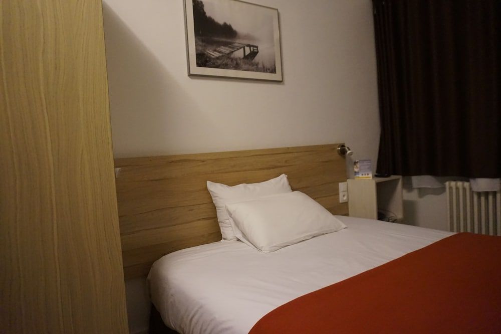 Comfort Hotel Rouen Alba Standard Double Room, Non Smoking 2