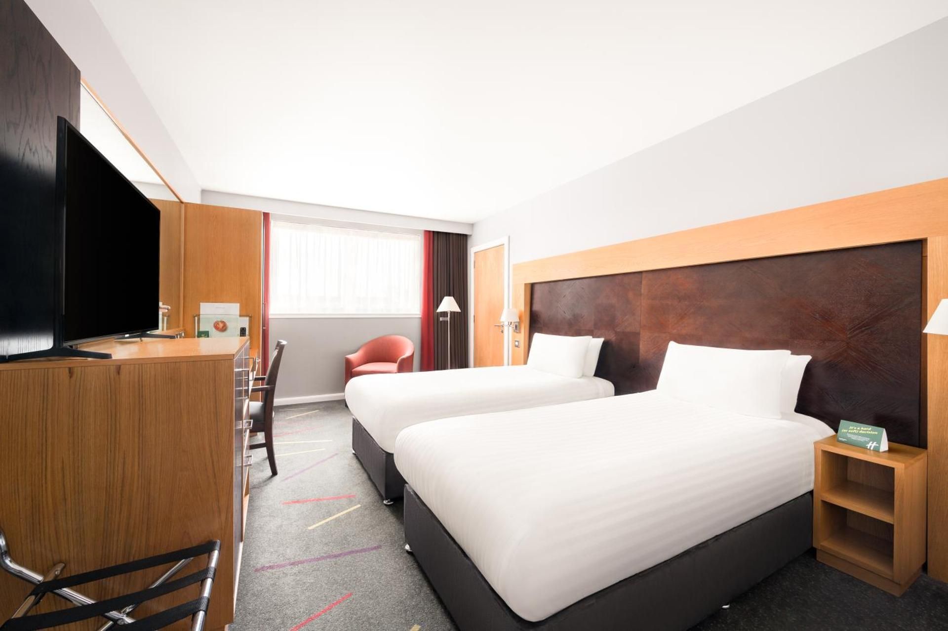 2 Single Beds Standard