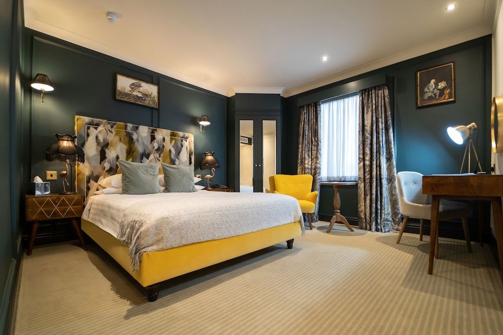 Classic Double King Bed, No Smoking
