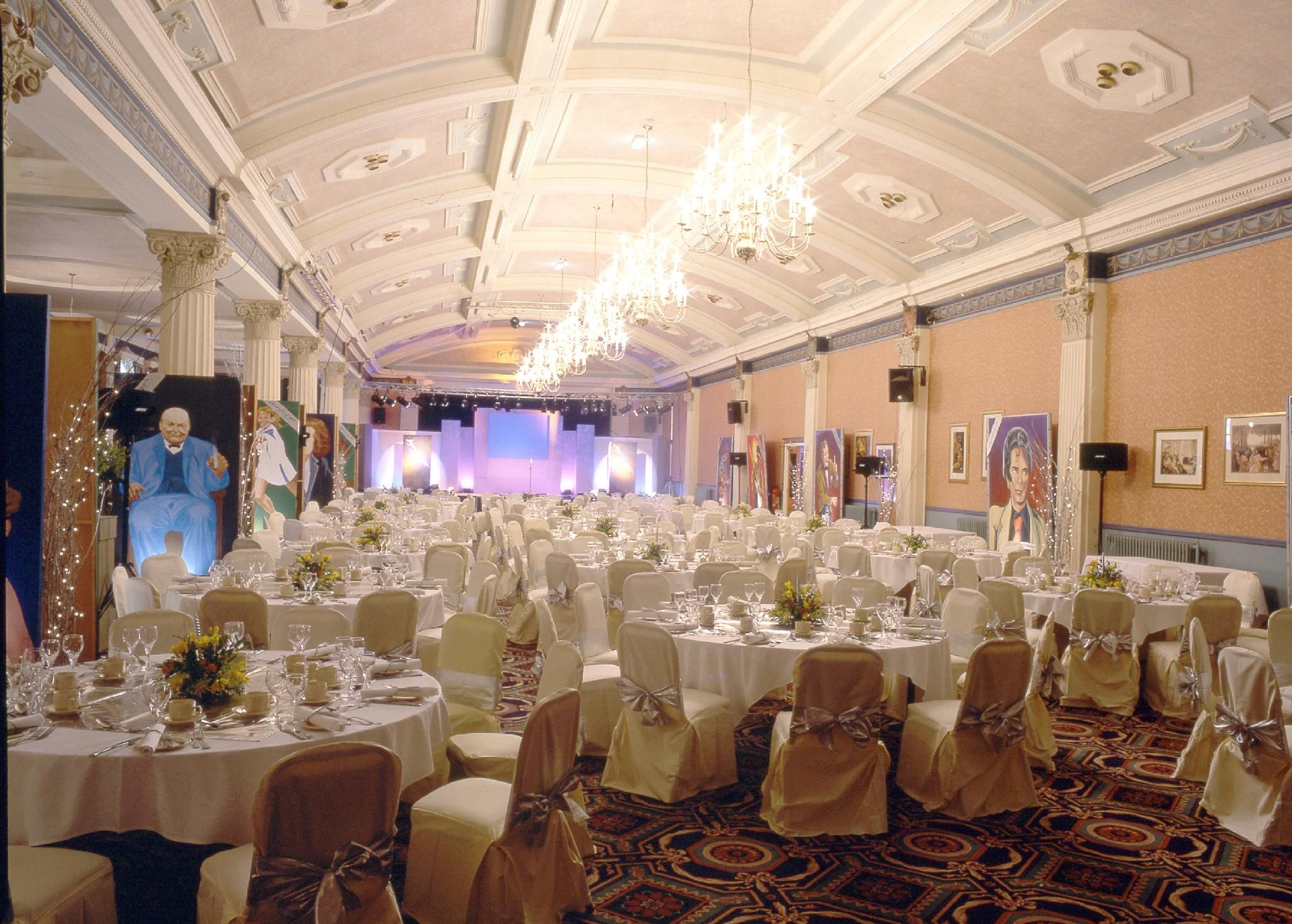 banquet hall