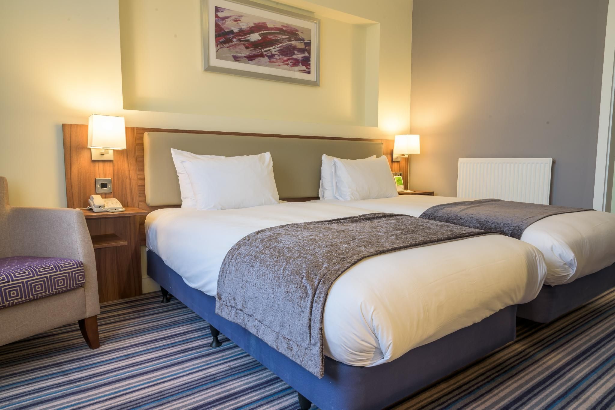 2 Single Beds Executive Non-Smoking