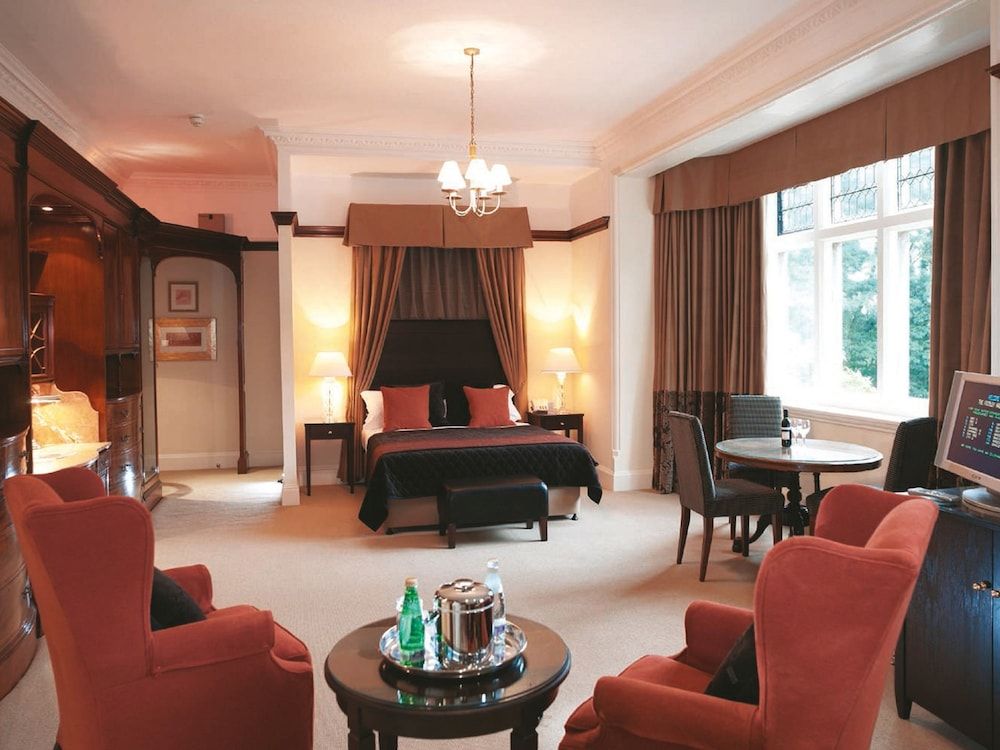 Macdonald Frimley Hall Hotel and Spa Superior Suite, 1 Double Bed (Super Deluxe Suite)