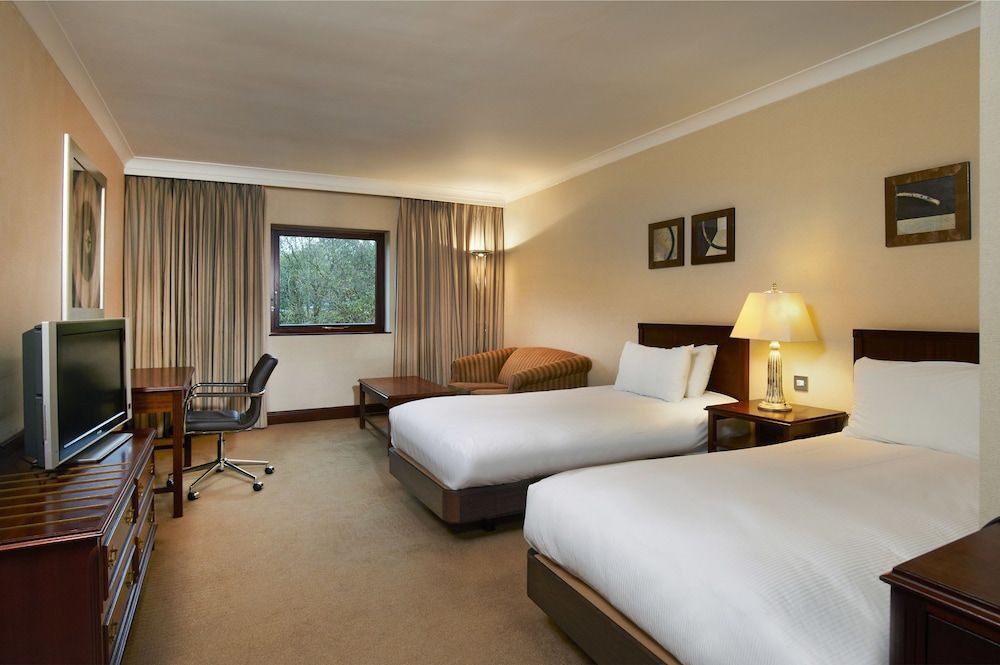 Hilton, 2 Twin Beds