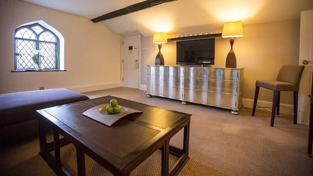 The Priest House Hotel Suite, Main House 4