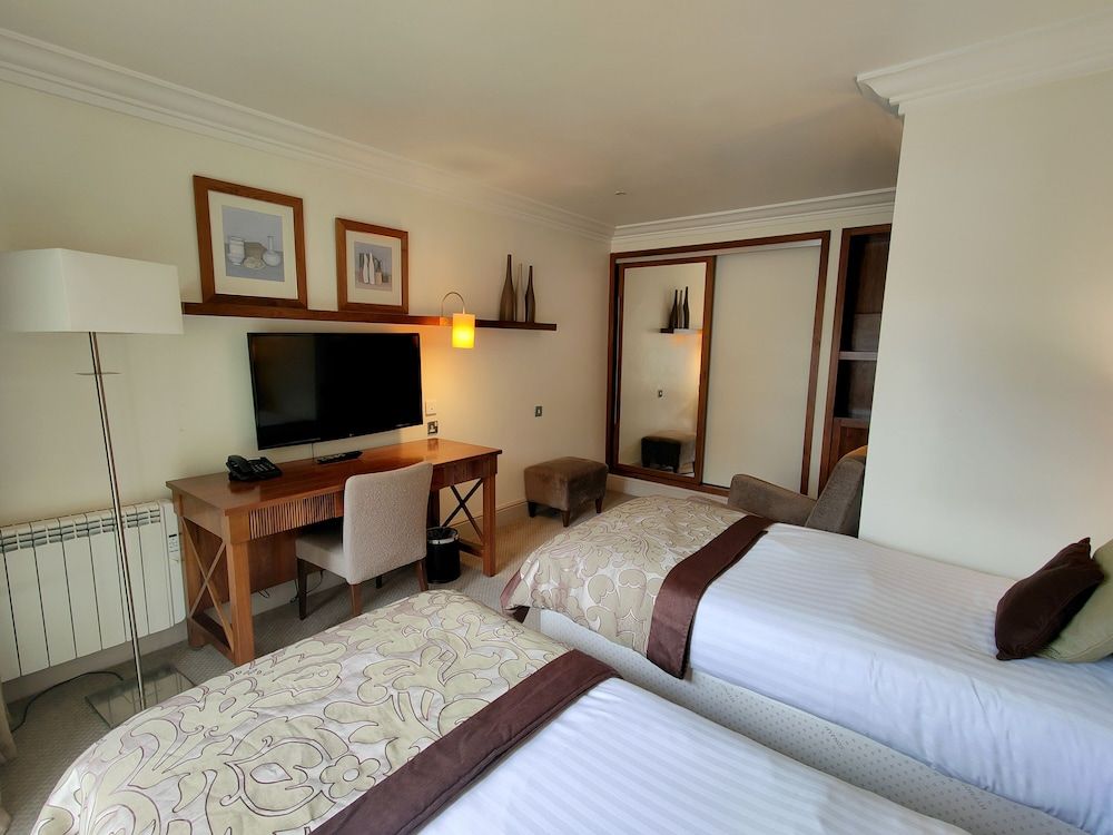 The Priest House Hotel Executive Twin Room, Main House