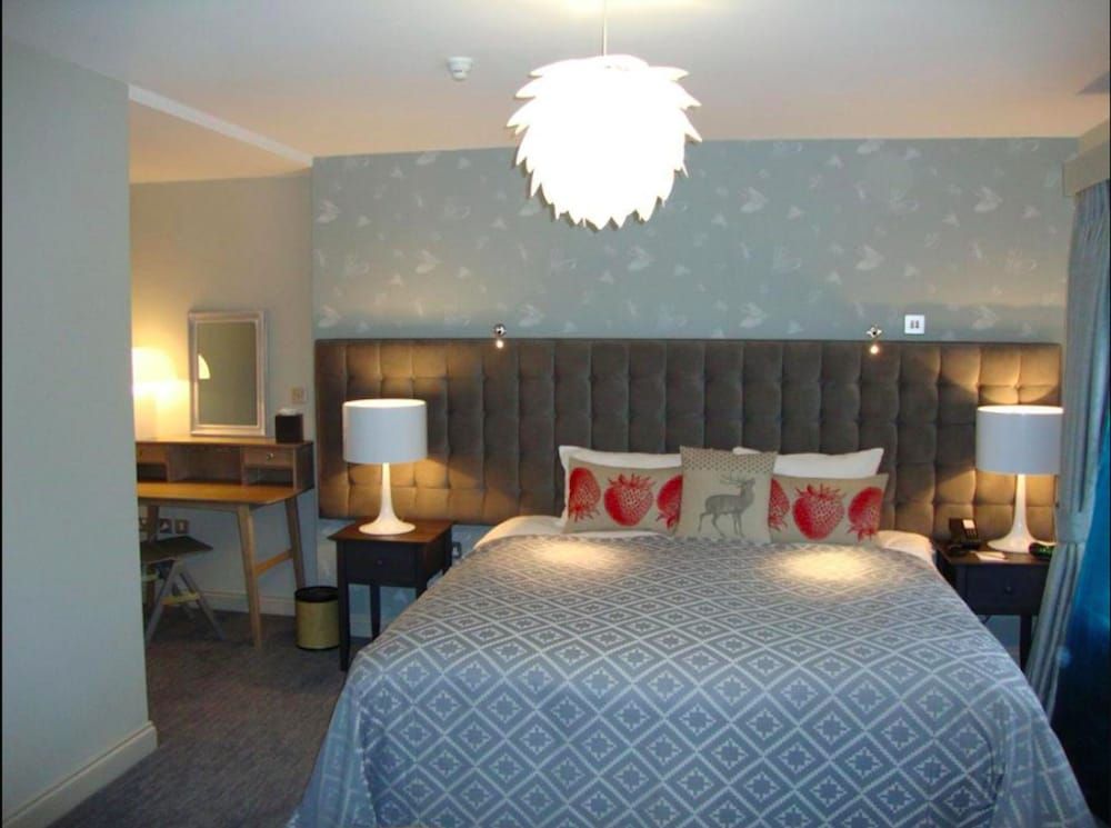 Coulsdon Manor Hotel and Golf Club Executive Double Room