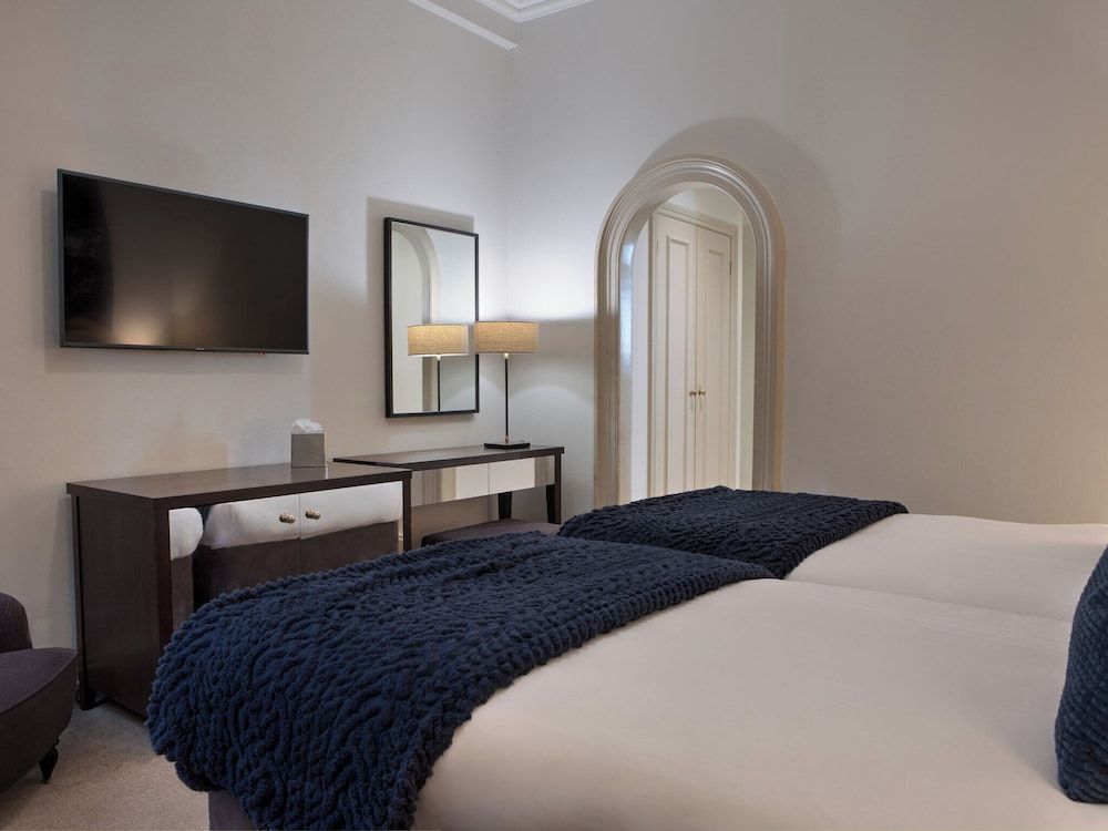 Classic Twin Room