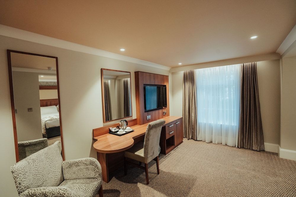 Dunadry Hotel and Gardens Classic Double Room, 1 Double Bed 5