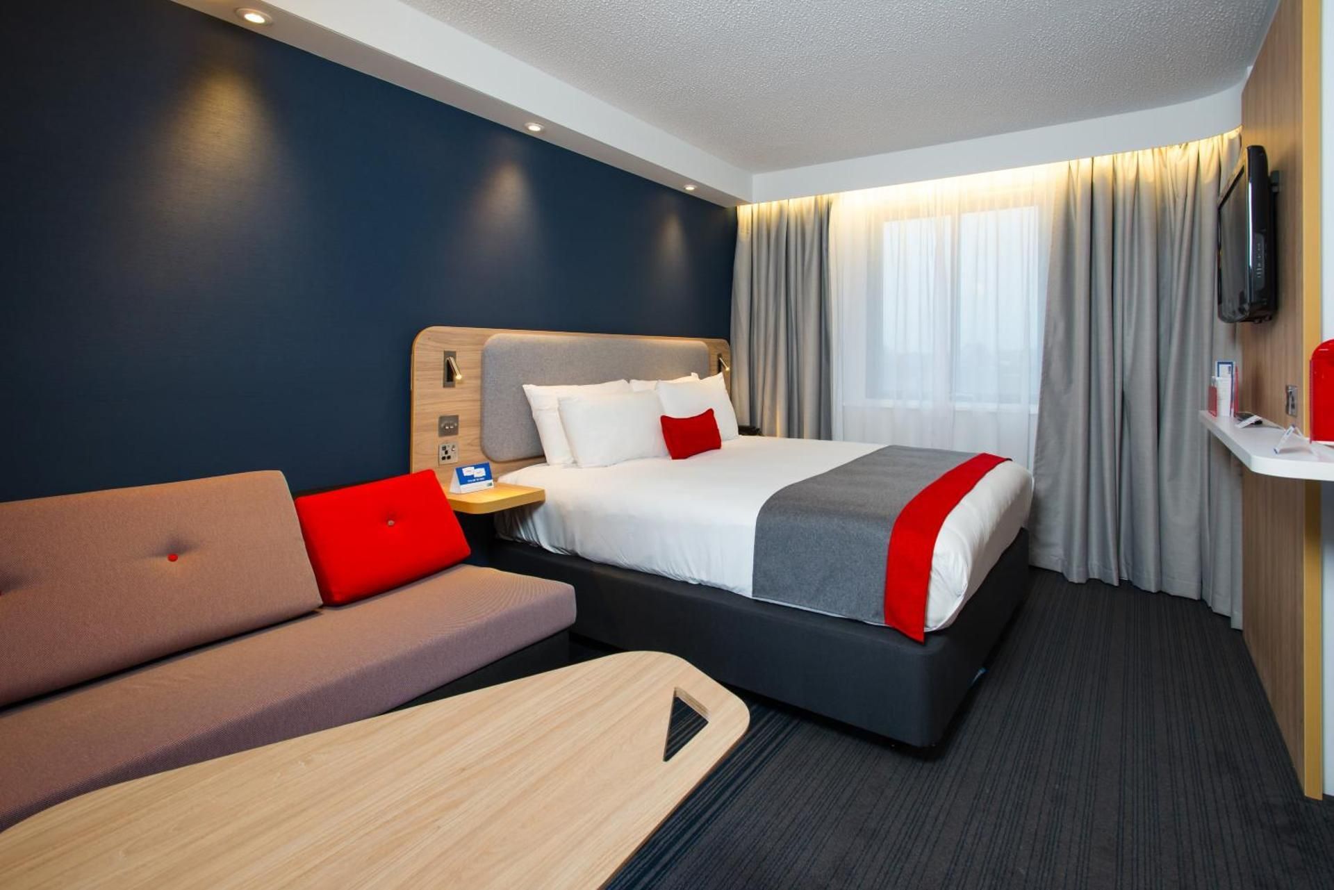 undefined Holiday Inn Express Edinburgh - Leith Waterfront By IHG 7