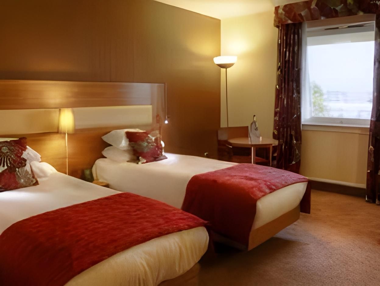 Twin Hilton Deluxe