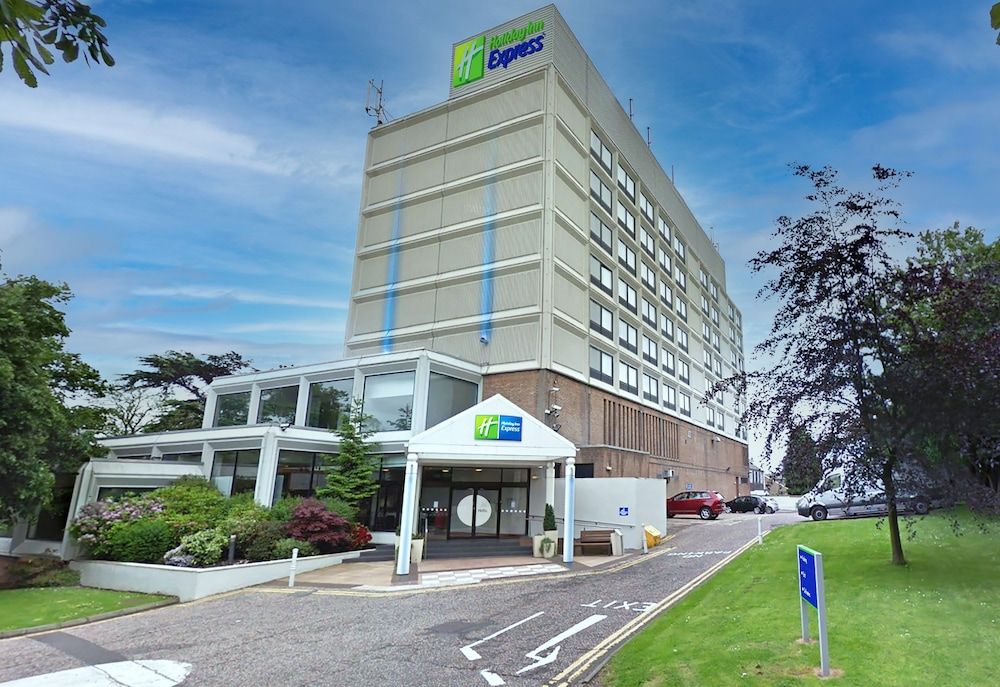 undefined Holiday Inn Express Edinburgh City West by IHG 5