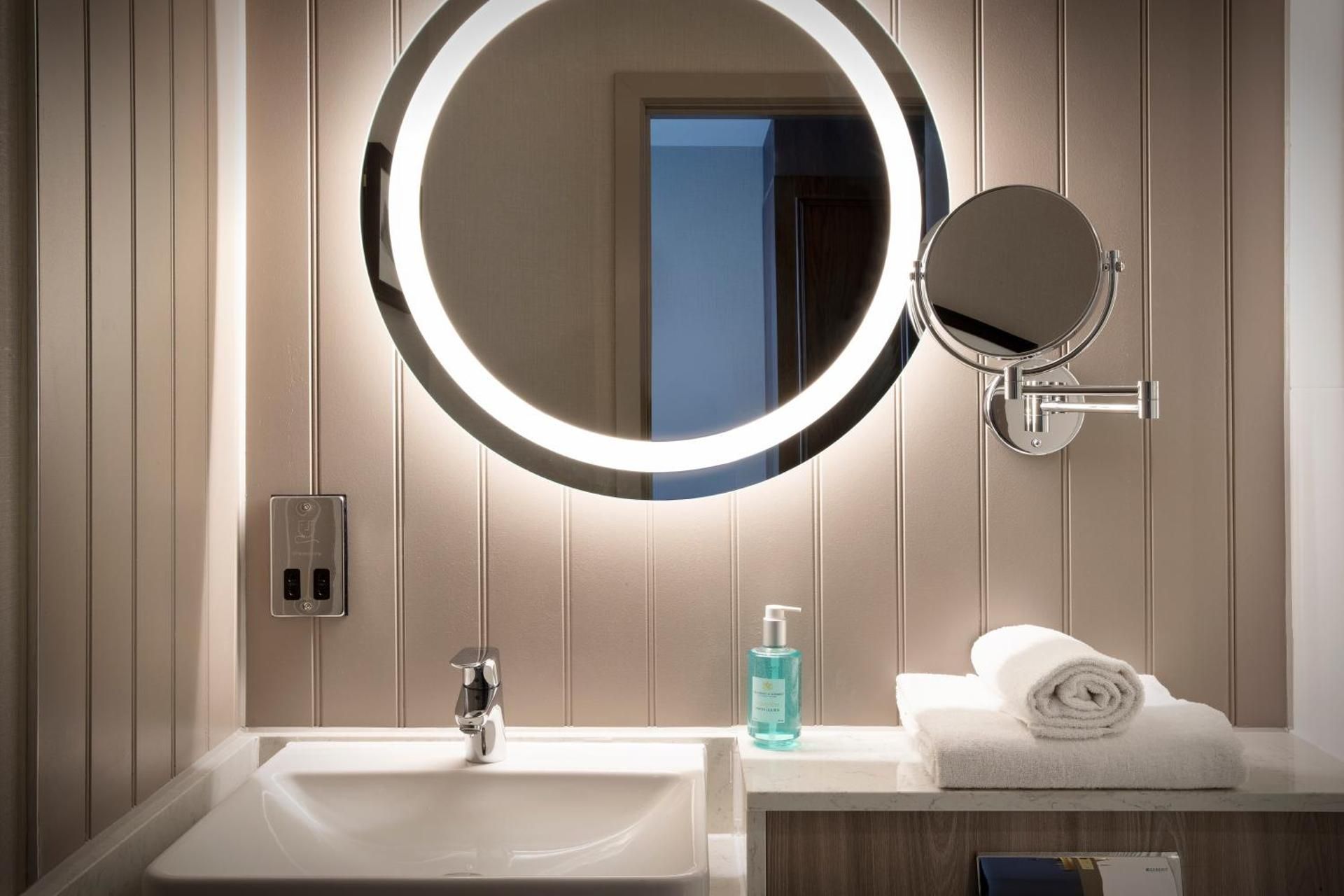 undefined Leonardo Royal Hotel Edinburgh 5