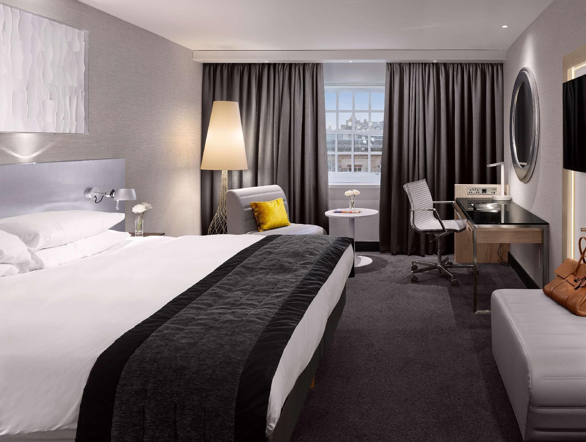 undefined Radisson Blu Hotel, Edinburgh City Centre 9