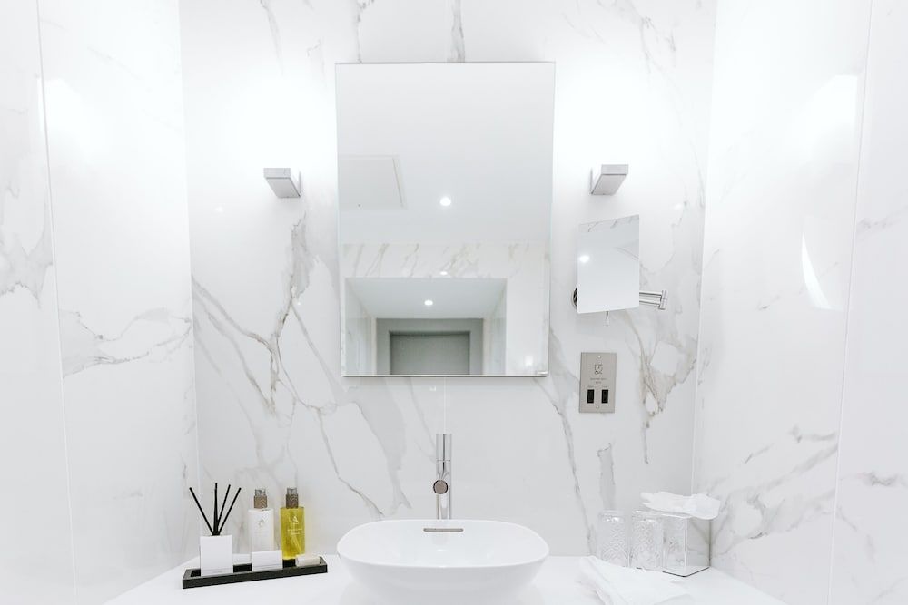 The Scotsman Hotel Reporter Double Room 8