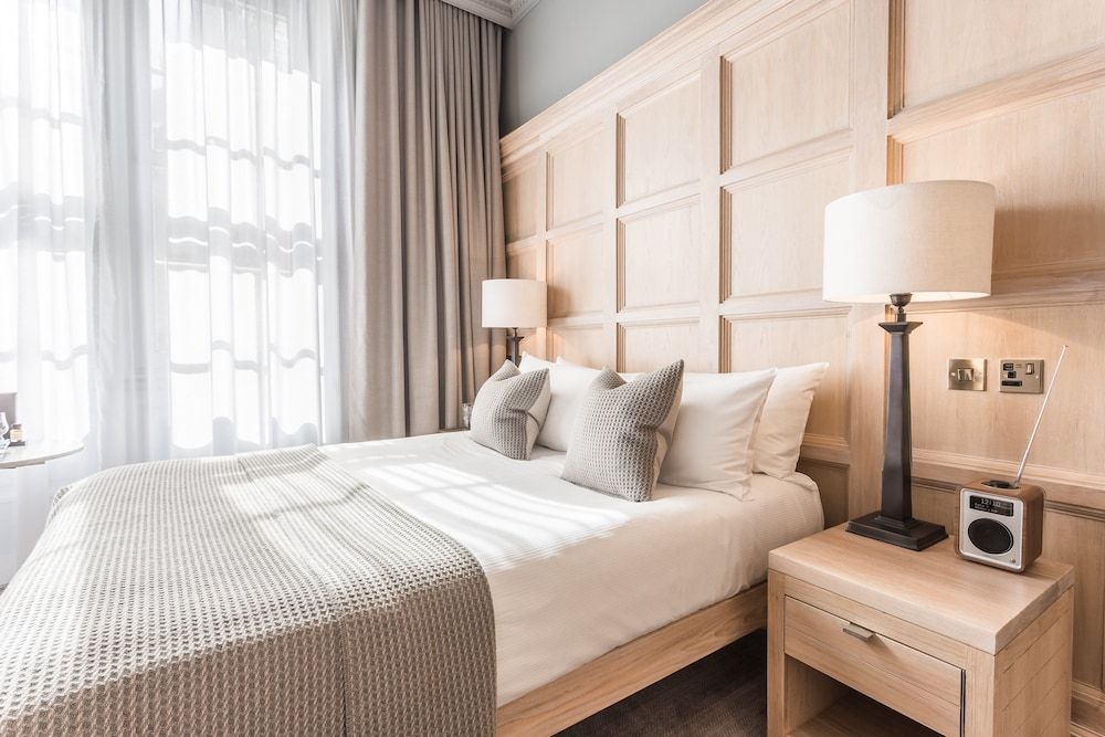 The Scotsman Hotel Reporter Double Room 2