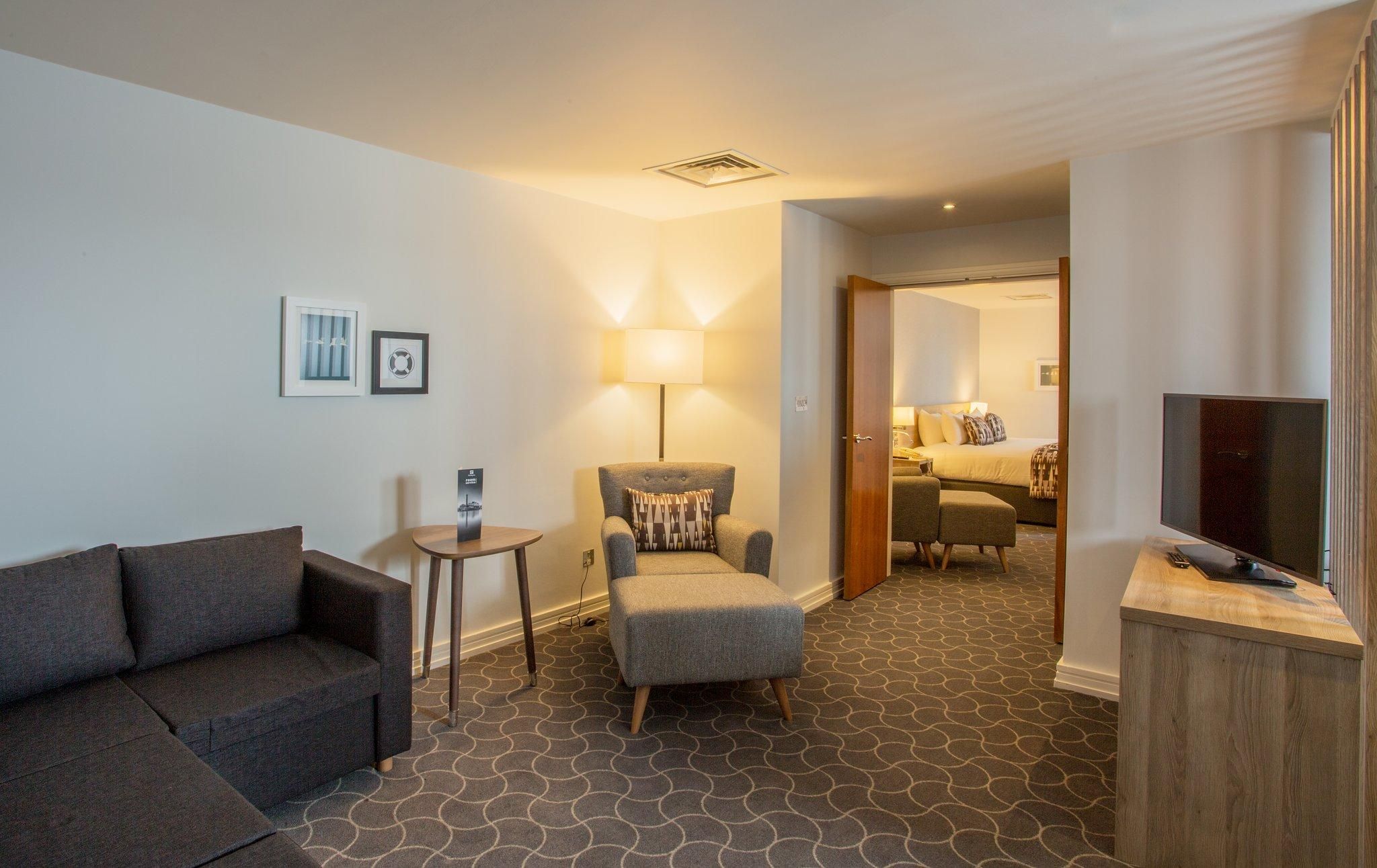 1 Super King Bed Suite