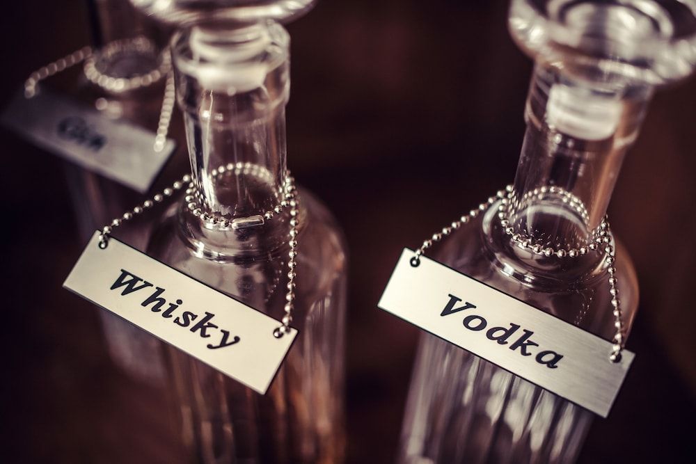 Carlton George Hotel Classic Room with Complimentary Mini-Bar 5