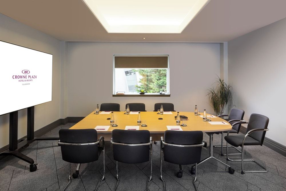 undefined Crowne Plaza Hotel Glasgow by IHG 10