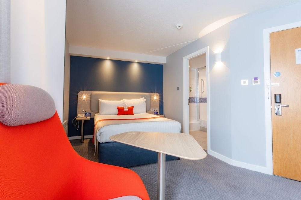 Holiday Inn Express Glasgow - City Ctr Theatreland by IHG Standard Room, 1 Double Bed (with Free Hot Breakfast) 21