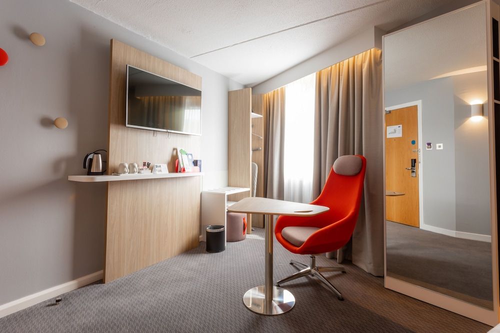 Holiday Inn Express Glasgow - City Ctr Theatreland by IHG Standard Room, 1 Double Bed (with Free Hot Breakfast) 19