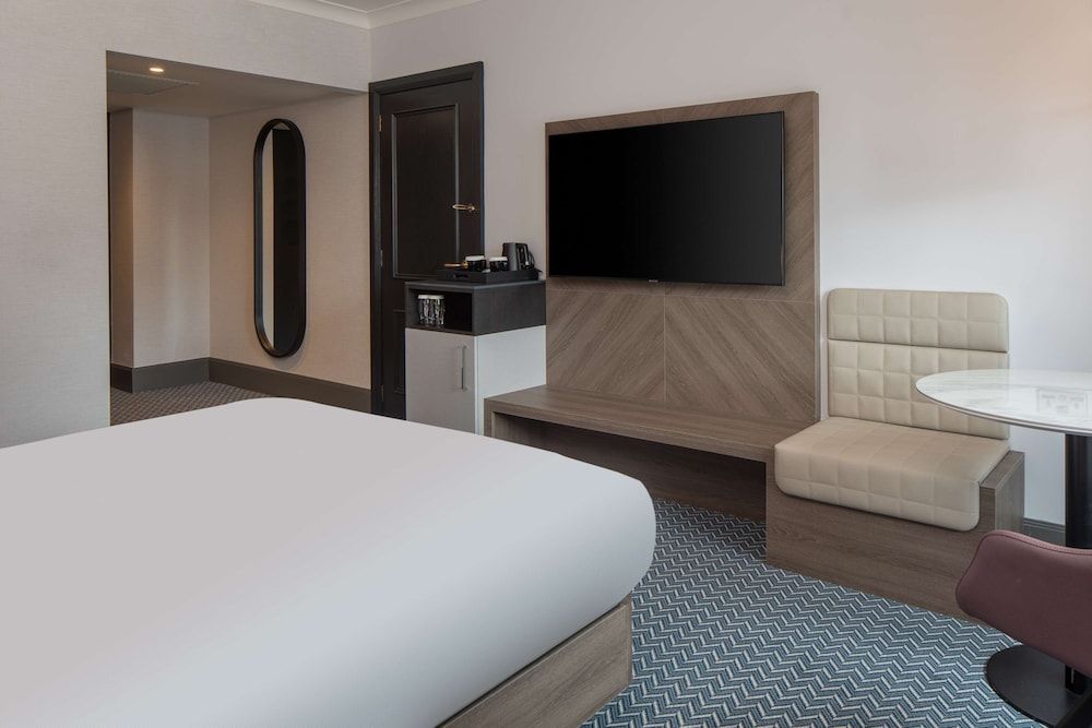 undefined Hilton Glasgow 8