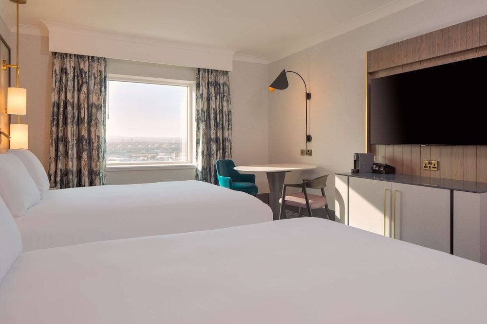 undefined Hilton Glasgow 2