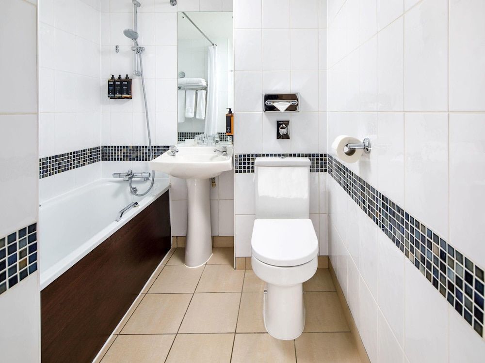 undefined Mercure Glasgow City Hotel 10