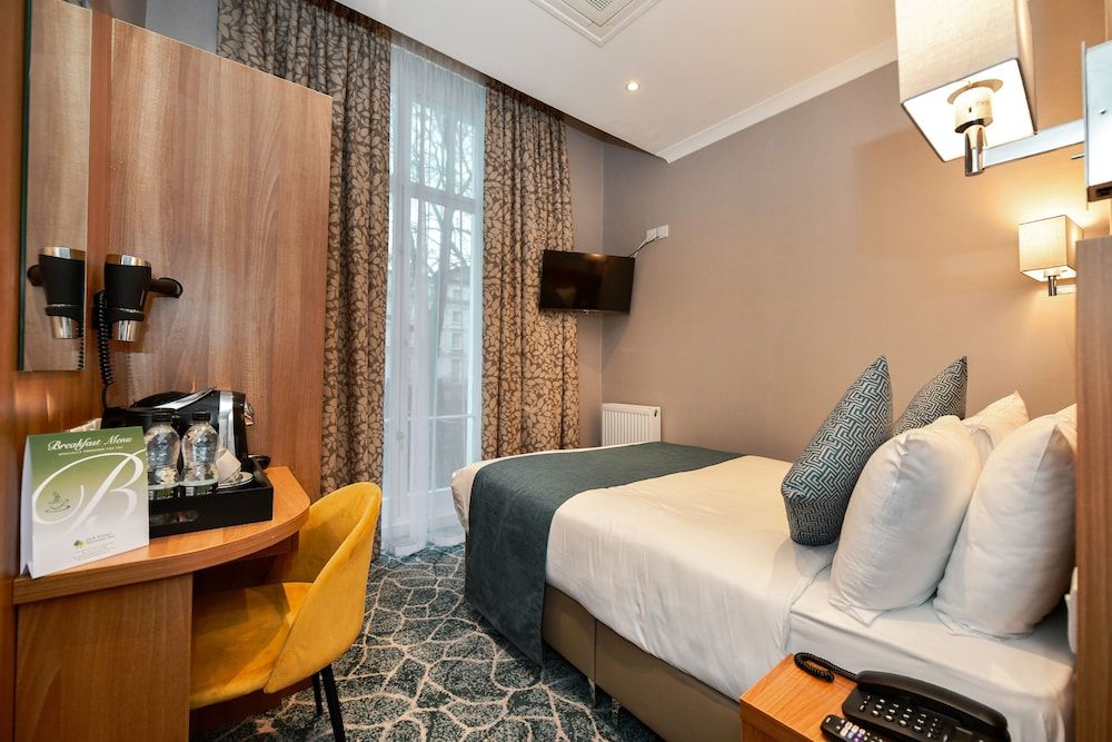undefined Park Avenue Bayswater Inn Hyde Park 5