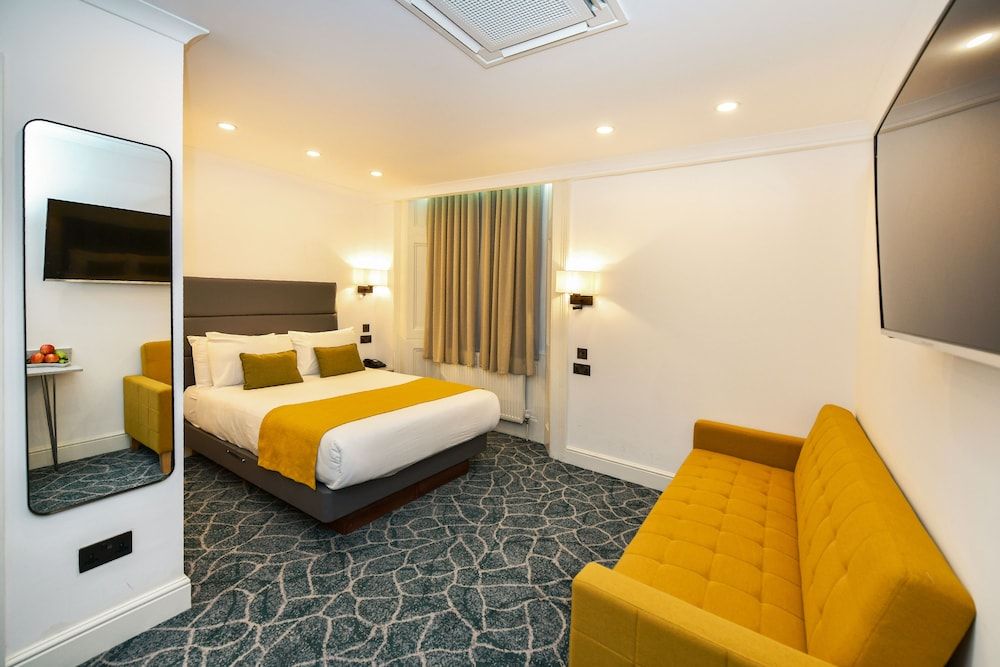 Junior Room, 1 Double Bed with Sofa bed