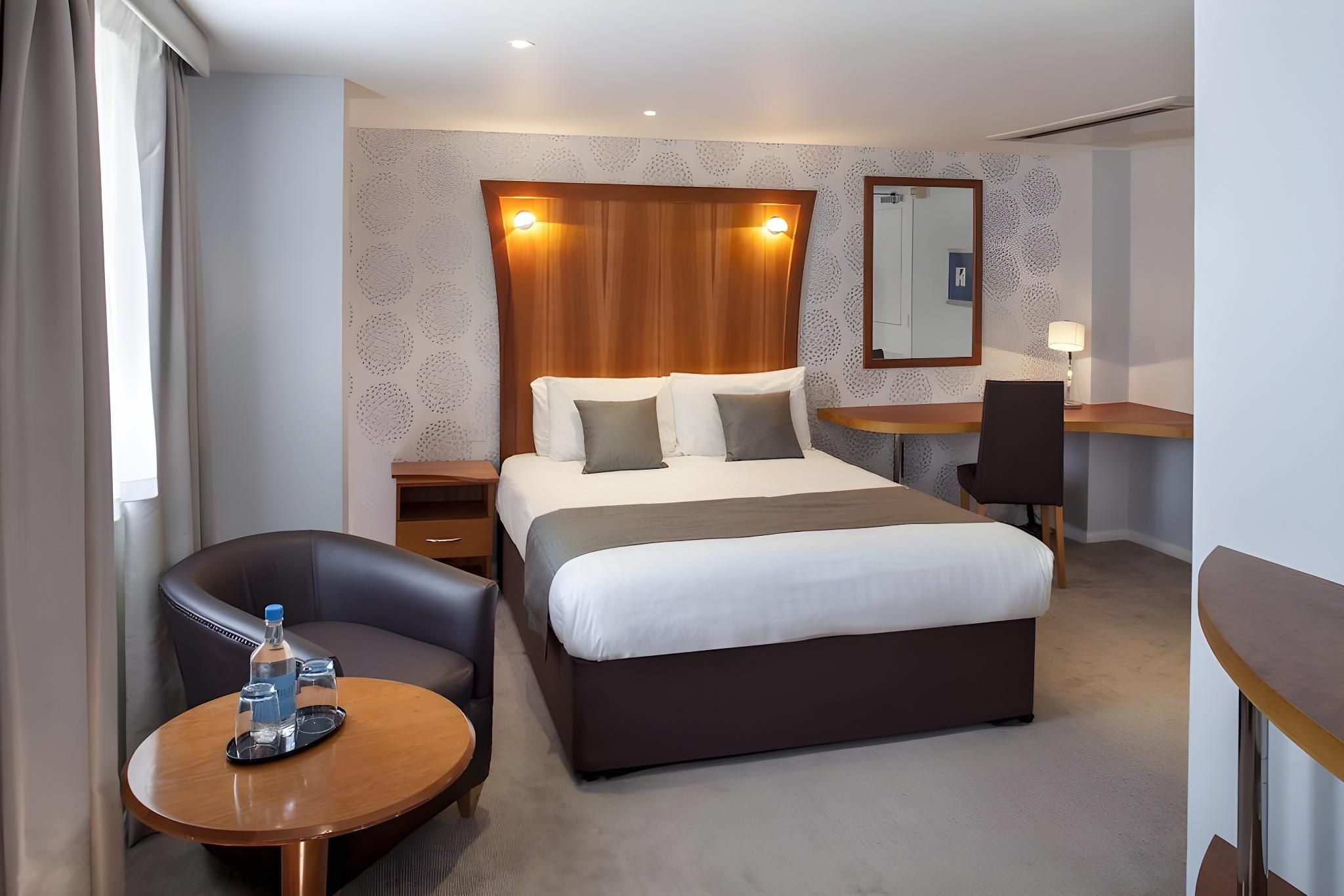 undefined Corus Hotel Hyde Park 8