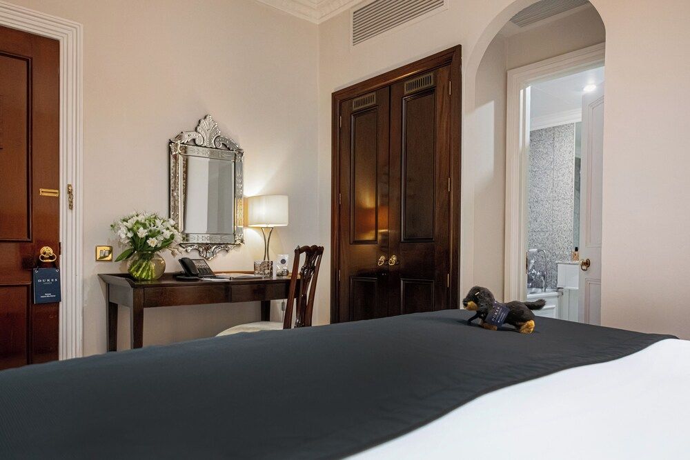 undefined Dukes London 2