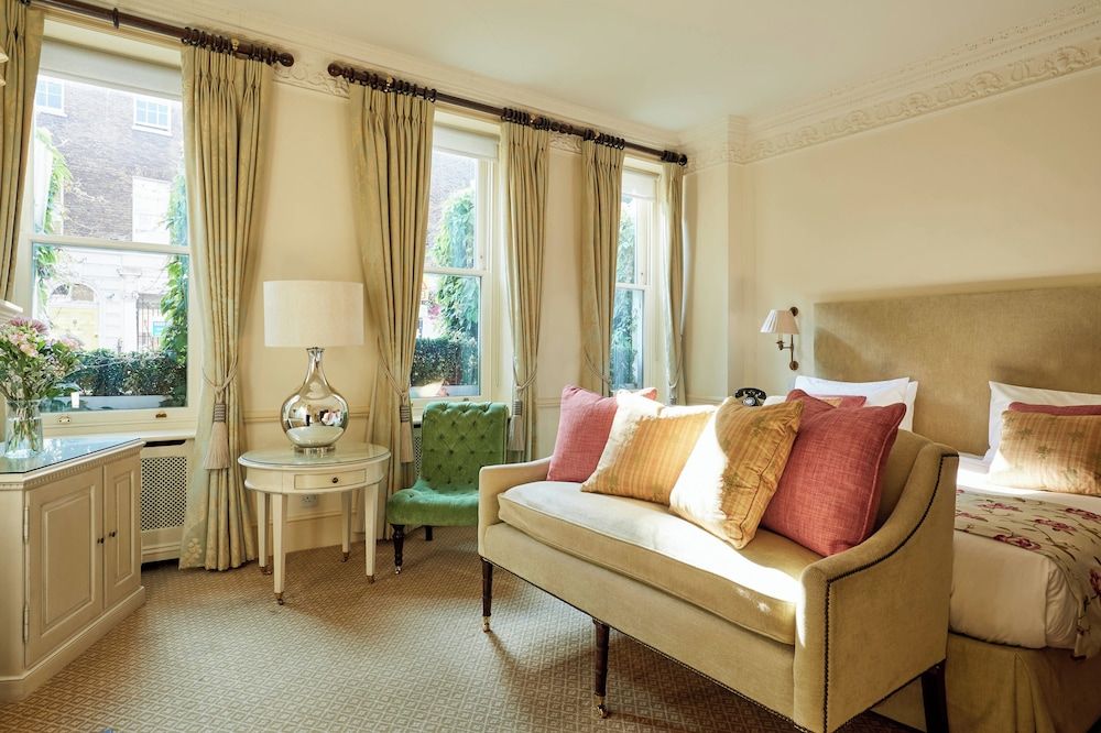 Durrants Hotel Studio (Double) 9